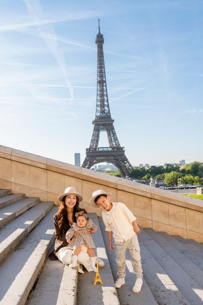 Bí Quyết Tạo Dáng Tự Nhiên Khi Chụp Ảnh Cưới Tại Paris